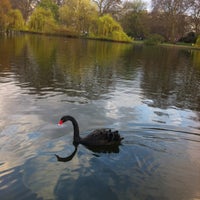 Photo taken at St James&amp;#39;s Park by RAQUEL G. on 4/19/2013