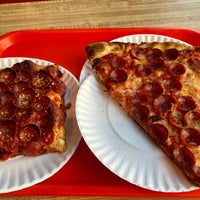 Photo taken at Paulie Gee&amp;#39;s Slice Shop by Brian M. on 12/20/2021