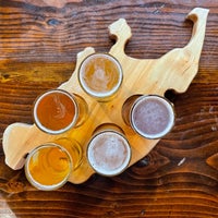 Photo taken at San Juan Island Brewing Company by Dustin H. on 10/7/2021