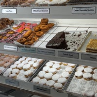 Photo taken at Peter Pan Donut &amp;amp; Pastry Shop by Jessica L. on 5/26/2024