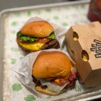 Photo taken at Shake Shack by Jessica L. on 11/30/2022