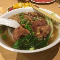 Photo taken at Red Bowl Noodle Shop by Jessica L. on 8/26/2017