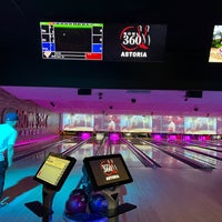 Photo taken at Bowl 360 Astoria by Jessica L. on 6/12/2022