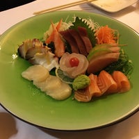Photo taken at Sushi Yasu by Jessica L. on 12/15/2017