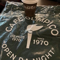 รูปภาพถ่ายที่ Café Olimpico โดย Jessica L. เมื่อ 11/25/2022