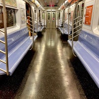 Photo taken at MTA Subway - 7 Train by Jessica L. on 9/9/2022