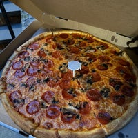 4/17/2024にJessica L.がLucia Pizzaで撮った写真