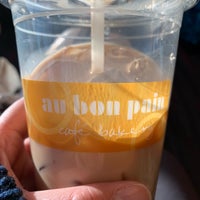 Photo taken at Au Bon Pain by Jessica L. on 11/22/2018