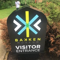 รูปภาพถ่ายที่ The Bakken Museum โดย Nicholas K. เมื่อ 7/26/2018