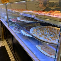 11/3/2019 tarihinde Nicholas K.ziyaretçi tarafından Marinara Pizza'de çekilen fotoğraf