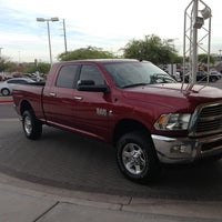 Photo prise au AutoNation Chrysler Dodge Jeep Ram North Phoenix par Frank S. le8/5/2013