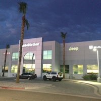 Photo prise au AutoNation Chrysler Dodge Jeep Ram North Phoenix par Frank S. le8/10/2013