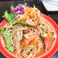 Photo taken at Krung Thep Thai Cuisine by Vithida S. on 2/11/2024
