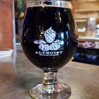 Photo taken at Altruist Brewing Company by Rob on 4/20/2023