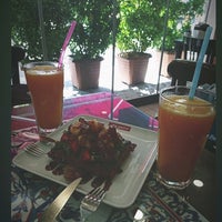 Photo taken at Cafe Lal by Hatice on 5/20/2022