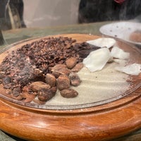 10/24/2021 tarihinde Dianna S.ziyaretçi tarafından Indi Chocolate'de çekilen fotoğraf