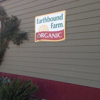Photo taken at Earthbound Farm Organic Cafe by Rob O. on 10/10/2013