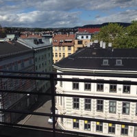 Photo taken at Thon Hotel Gyldenløve by Simon T. on 5/31/2015
