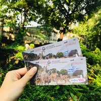 Photo taken at Dusit Zoo by NNoonn P. on 9/28/2018