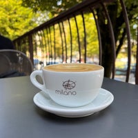 Foto tirada no(a) Milano Coffee por luogo segreto em 8/30/2023