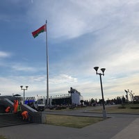 Photo taken at Площадь Государственного флага Республики Беларусь by Екатерина Ш. on 6/14/2019