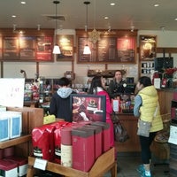 12/20/2014に🍉🌽🍍Tay D.がPeet&amp;#39;s Coffee &amp;amp; Teaで撮った写真