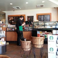 Photo taken at Starbucks by Ruben R. on 11/10/2012