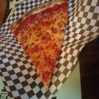 Photo taken at Pizza Head by Balisong B. on 1/13/2018