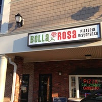 1/5/2013 tarihinde John M.ziyaretçi tarafından Bella Rosa Pizzeria Ristorante'de çekilen fotoğraf