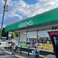 Photo taken at Green&amp;#39;s Beverages by Paul G. on 5/21/2022