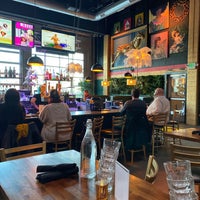 3/10/2022 tarihinde Hoa V.ziyaretçi tarafından Lush Food Bar'de çekilen fotoğraf