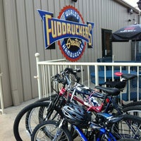 Photo taken at Fuddruckers by Amy S. on 12/2/2012
