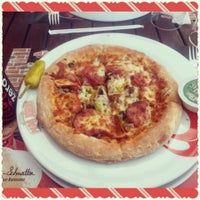 Photo taken at Papa John&amp;#39;s Pizza by Zelishizm on 5/29/2013