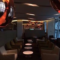 Photo taken at British Airways (BA) First/Business Class Lounge by Daichi on 6/25/2014