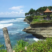 Pantai Batu Hiu Jalan Pantai Batu Hiu