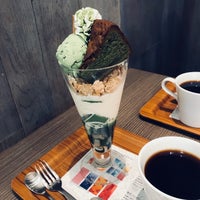 Photo taken at nana&amp;#39;s green tea by くらげ on 4/18/2018
