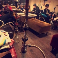 Photo taken at NORTH VILLAGE BOOKS &amp;amp; SHISHA 渋谷道玄坂店 by Alileus on 2/16/2017