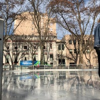1/16/2018에 Vicky T.님이 Downtown Sacramento Ice Rink에서 찍은 사진