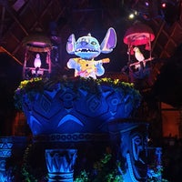 Photo taken at The Enchanted Tiki Room: Stitch Presents &amp;quot;Aloha E Komo Mai!&amp;quot; by Wyrlo C. on 12/24/2023