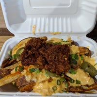 Photo taken at Richard&amp;#39;s Southern Fried by Chloe C. on 6/21/2018