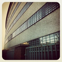 Das Foto wurde bei Tabakfabrik Linz von geheimtip ʞ. am 10/8/2012 aufgenommen