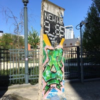 Photo taken at Berlin Wall Brussels by geheimtip ʞ. on 4/19/2019