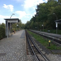 Photo taken at Parkeisenbahn Großer Garten - Hauptbahnhof An der gläsernen Manufaktur by geheimtip ʞ. on 9/16/2020