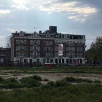 Photo taken at Het Stenen Hoofd by geheimtip ʞ. on 5/9/2021