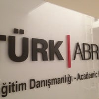 Photo taken at TÜRKABROAD | Uluslararası Akademik ve Sportif Danışmanlık by Slhttn on 10/7/2012