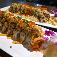 Photo taken at Mizu Sushi Bar &amp;amp; Grill by Stefan T. on 10/23/2021