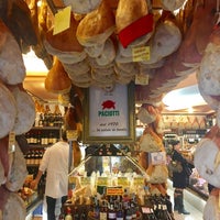 Foto scattata a Paciotti Salumeria da Guillaume B. il 11/22/2016