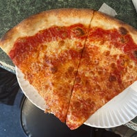 3/5/2024 tarihinde Jason F.ziyaretçi tarafından Joe&amp;#39;s Pizza'de çekilen fotoğraf