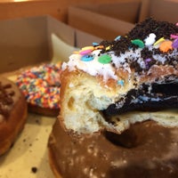 5/6/2016에 Jason F.님이 Donut Bar에서 찍은 사진