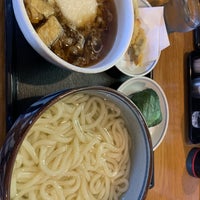 Photo taken at うどんウエスト 飯塚店 by 世界のハル on 8/2/2020